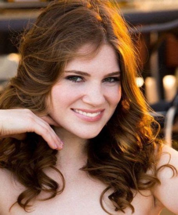 Misty Lovelace photos - FamousFix.com
